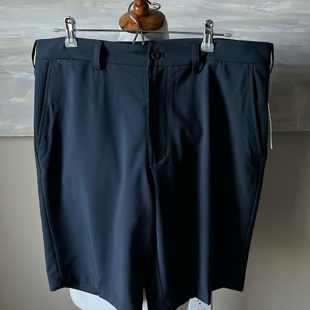 NWT Links Edition golf/performance navy shorts